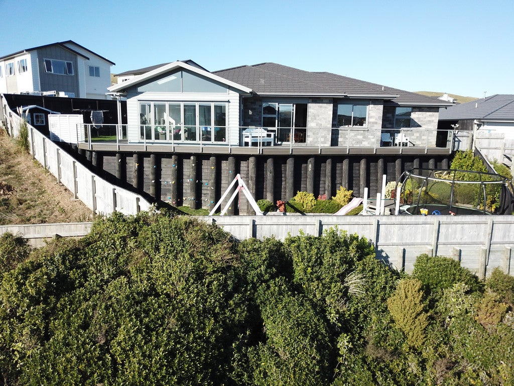4 Belize Grove, Grenada Village, Wellington - Carousel 24