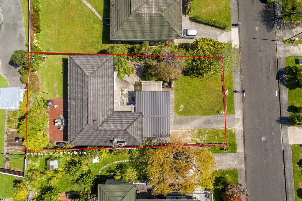 28 Fendalton Crescent, Pinehaven, Upper Hutt - Carousel 20