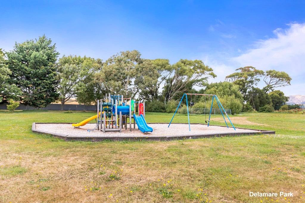 35 Woodlands Place, Aranui, Christchurch - Carousel 12