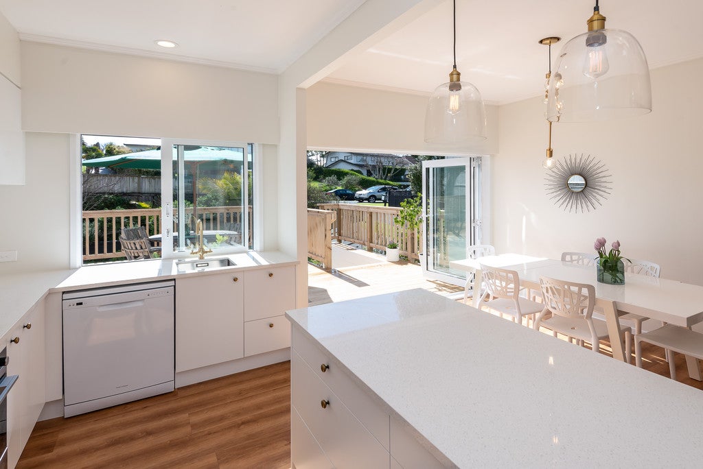 79 Uxbridge Road, Cockle Bay, Auckland - Carousel 26