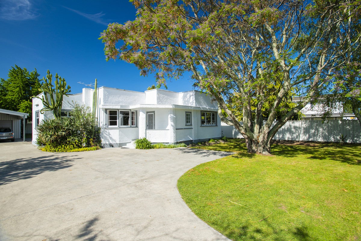 719 Gladstone Road, Te Hapara, Gisborne - Carousel 1