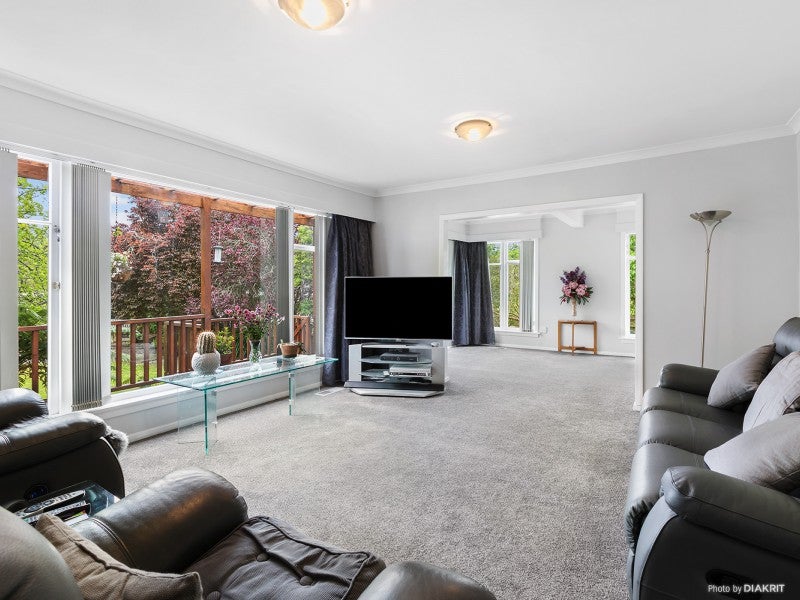 337 Stokes Valley Road, Stokes Valley, Lower Hutt - Carousel 2