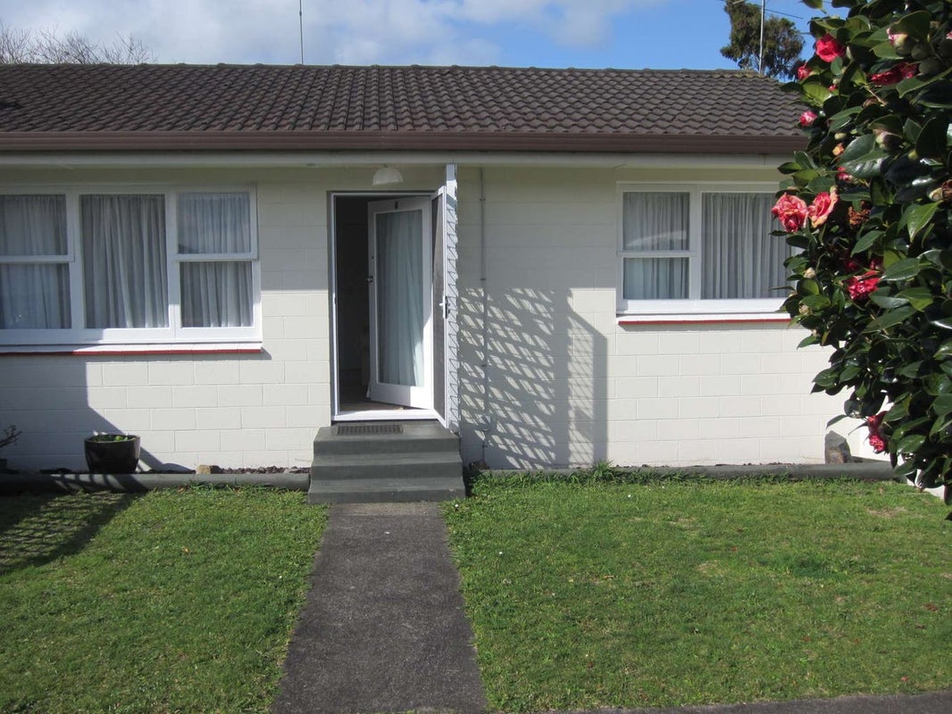 2/51 Takanini Road, Takanini, Auckland - Carousel 2