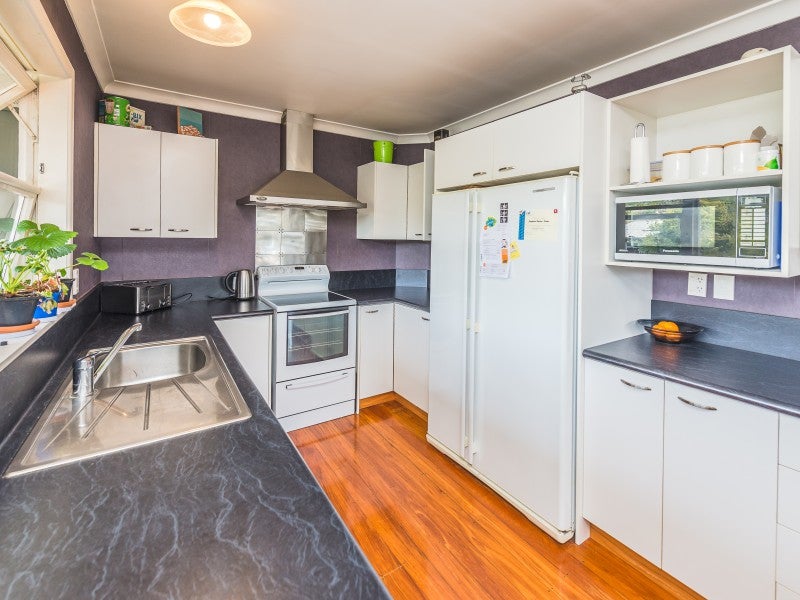 83A Great North Road, Saint Johns Hill, Whanganui - Carousel 2