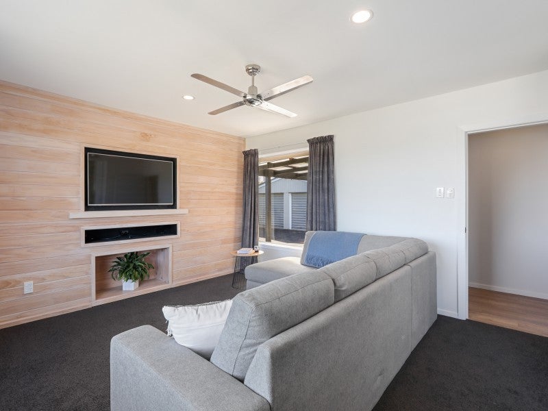 98 Greenhaven Drive, Burwood, Christchurch - Carousel 2