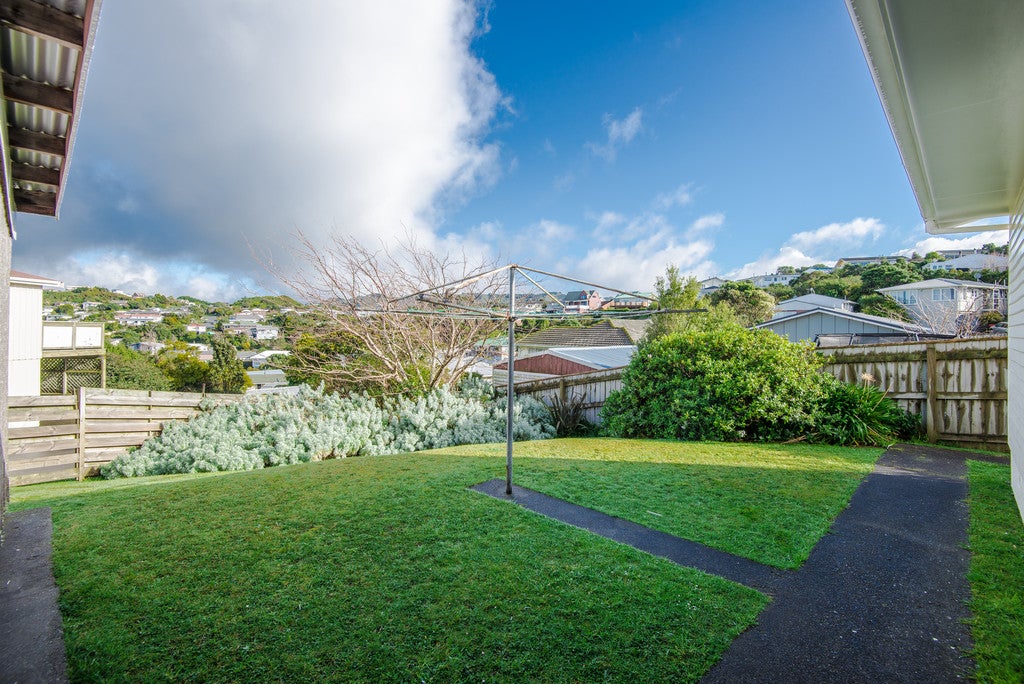 4a Cypress DR, MAUNGARAKI, LOWER HUTT - Carousel 16