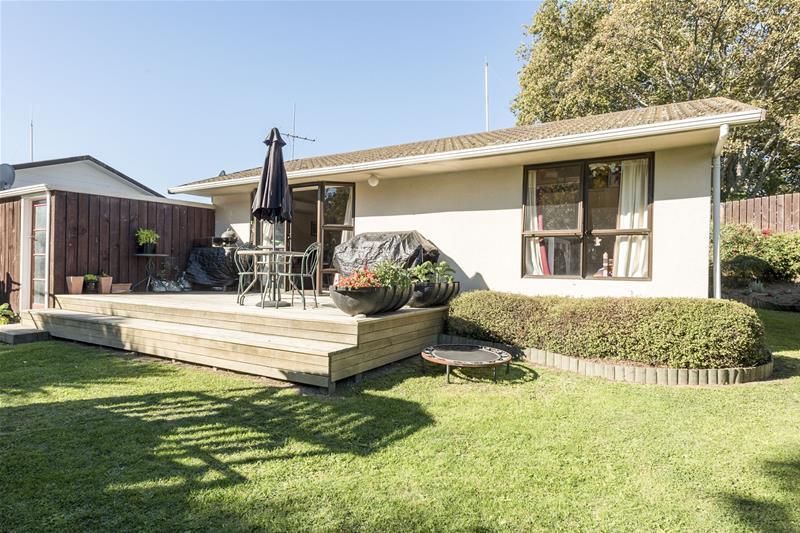 14B Hiley Street, Springlands, Blenheim - Carousel 1