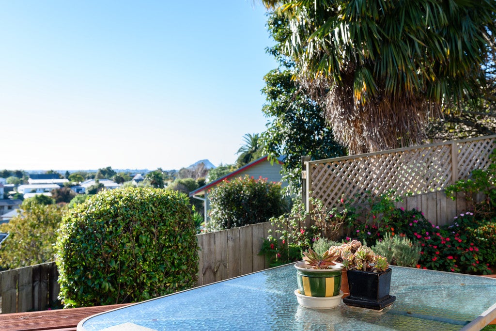 4 Solander Drive, Welcome Bay, Tauranga - Carousel 2