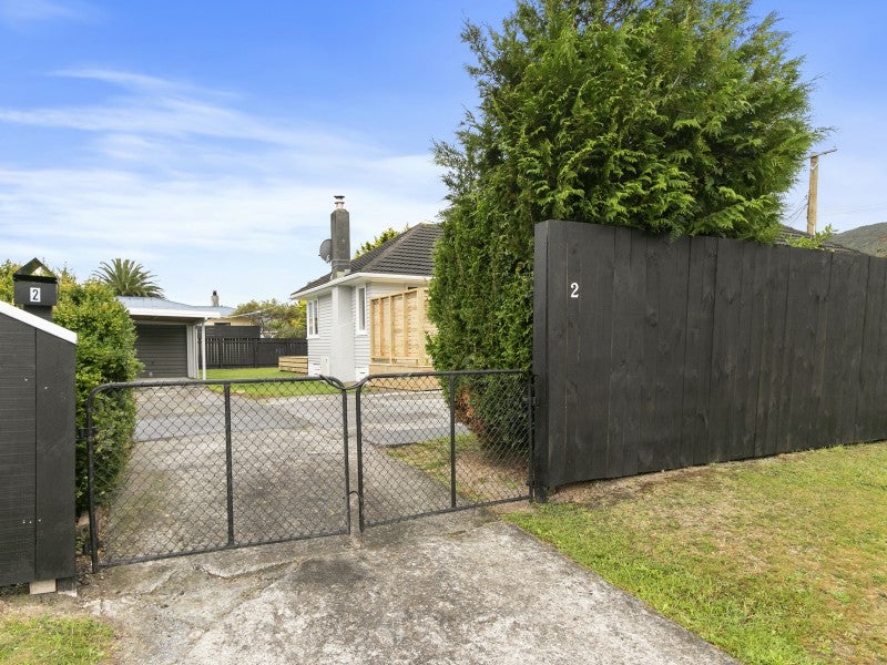 2 Edmonds Street, Wainuiomata, Lower Hutt - Carousel 20