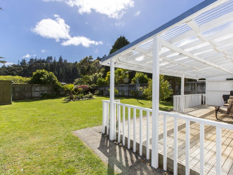 1/27 Poole Crescent, Wainuiomata, Lower Hutt - Carousel 2