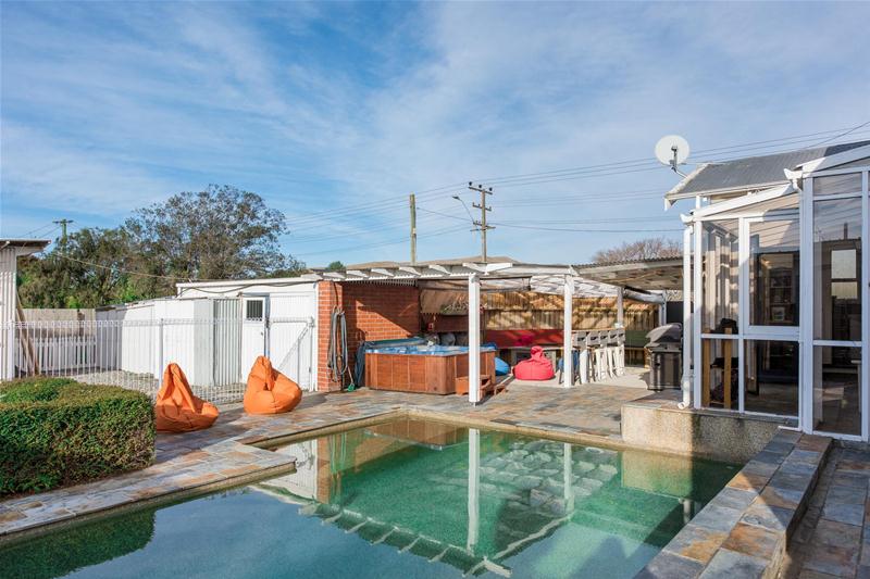 71 Howick Road, Redwoodtown, Blenheim - Carousel 1