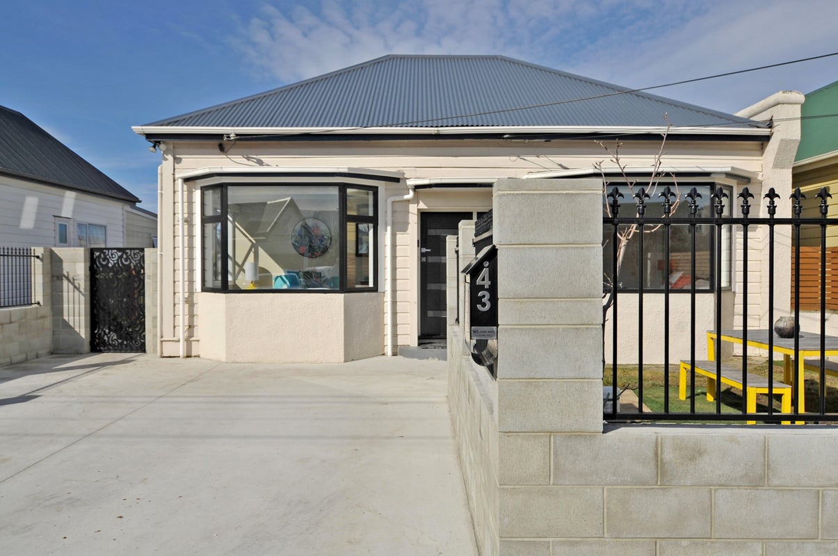 43 Jackson Street, Saint Kilda, Dunedin - Carousel 1