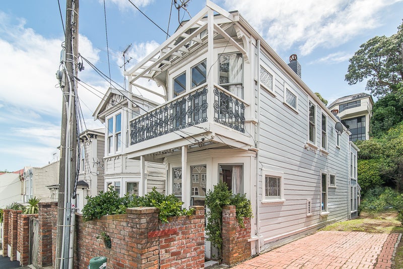 266 The Terrace, Te Aro, Wellington - Carousel 1
