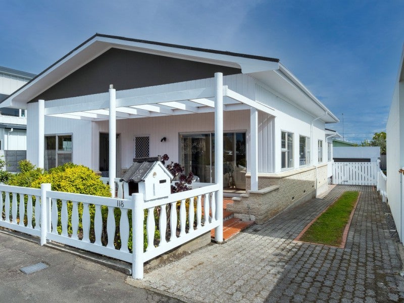 118 Charles Street, Westshore, Napier - Carousel 2