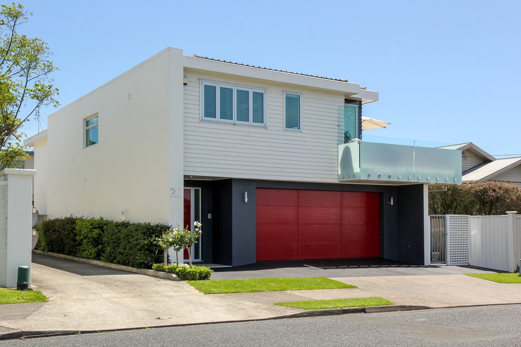 22 Belt Road, Moturoa, New Plymouth - Carousel 2