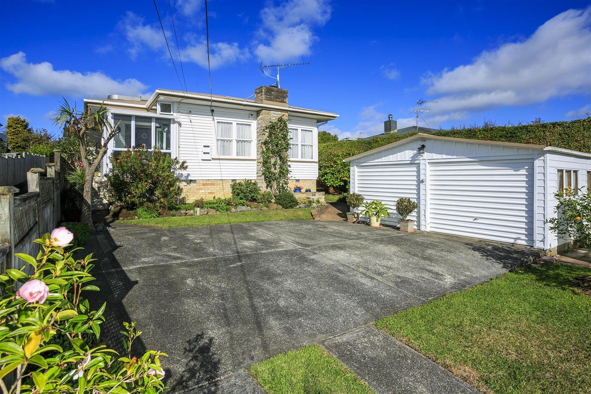 22 Norman Road, Hauraki, Auckland - Carousel 1