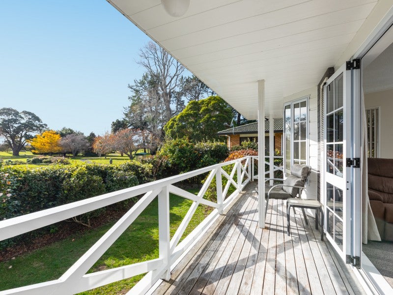 1B Begonia Way, Greerton, Tauranga - Carousel 1