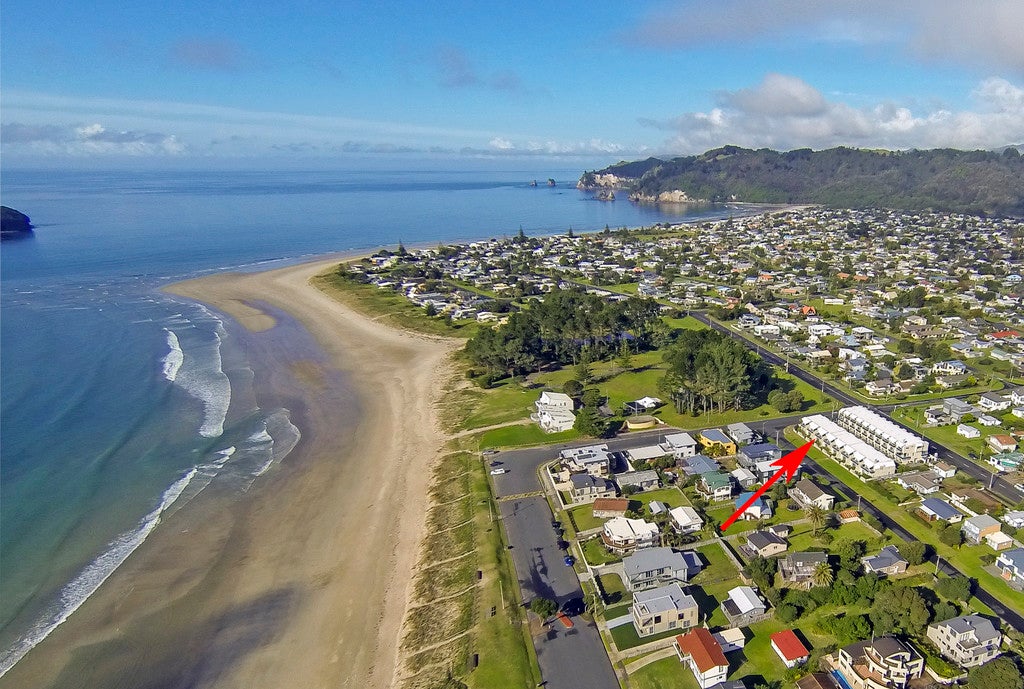 323 Beverley Terrace, Whangamata, Whangamata - Carousel 1