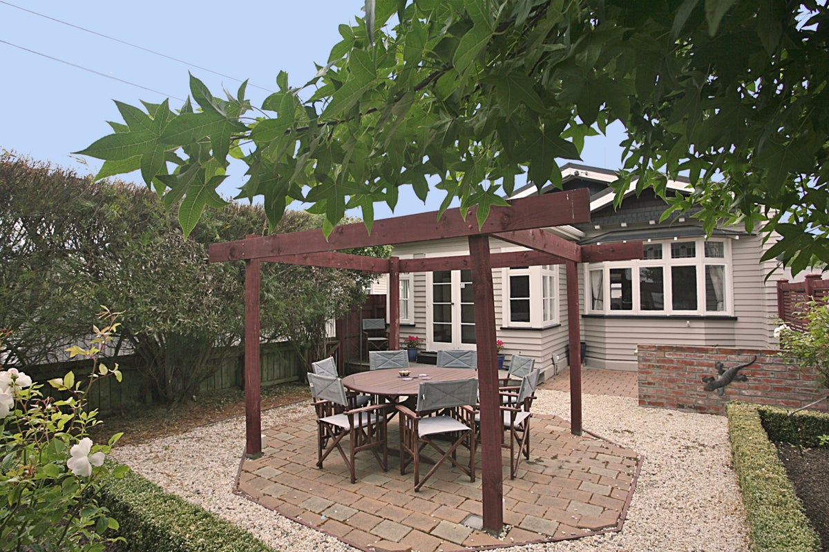 120 Somerfield Street, Somerfield, Christchurch - Carousel 1