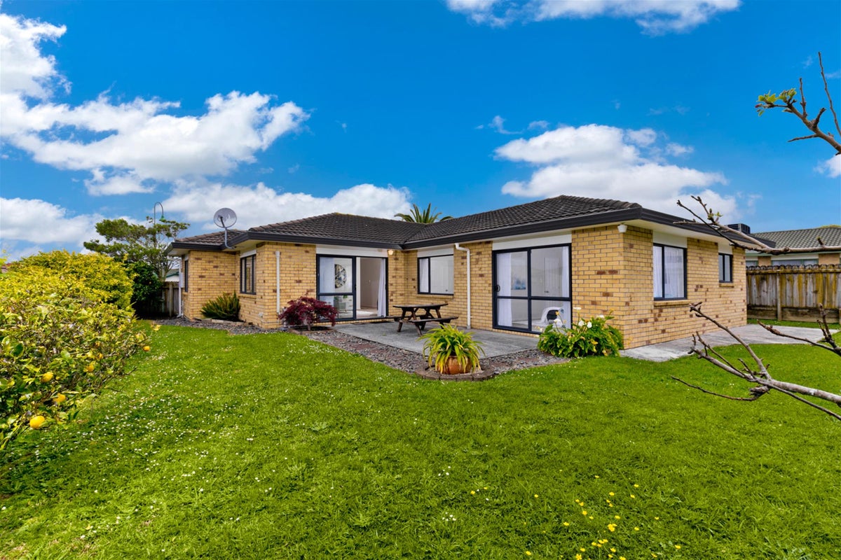 7 Jeffery Reeve Crescent, Ranui, Auckland - Carousel 31