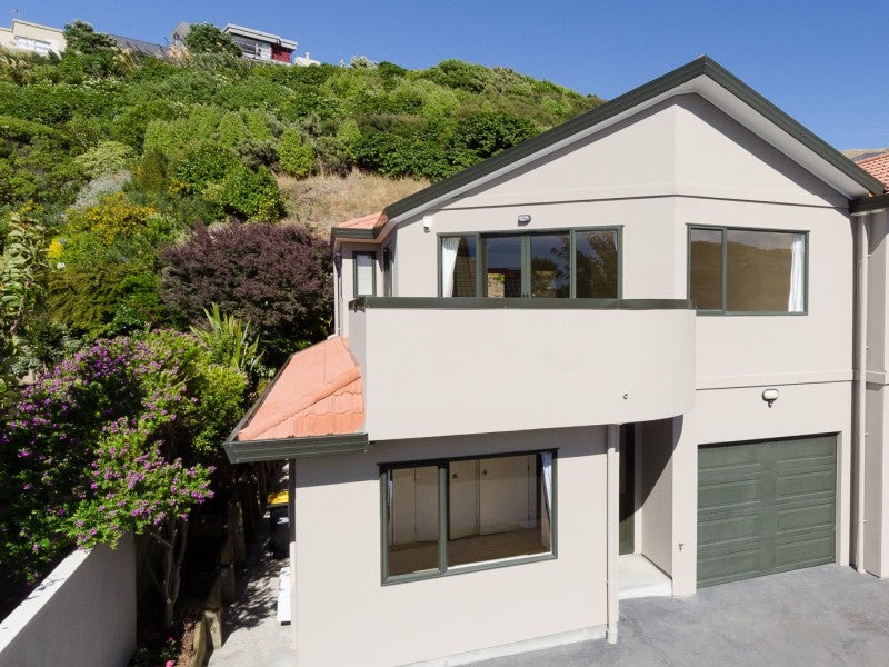 14 Claverton Grove, Churton Park, Wellington - Carousel 1