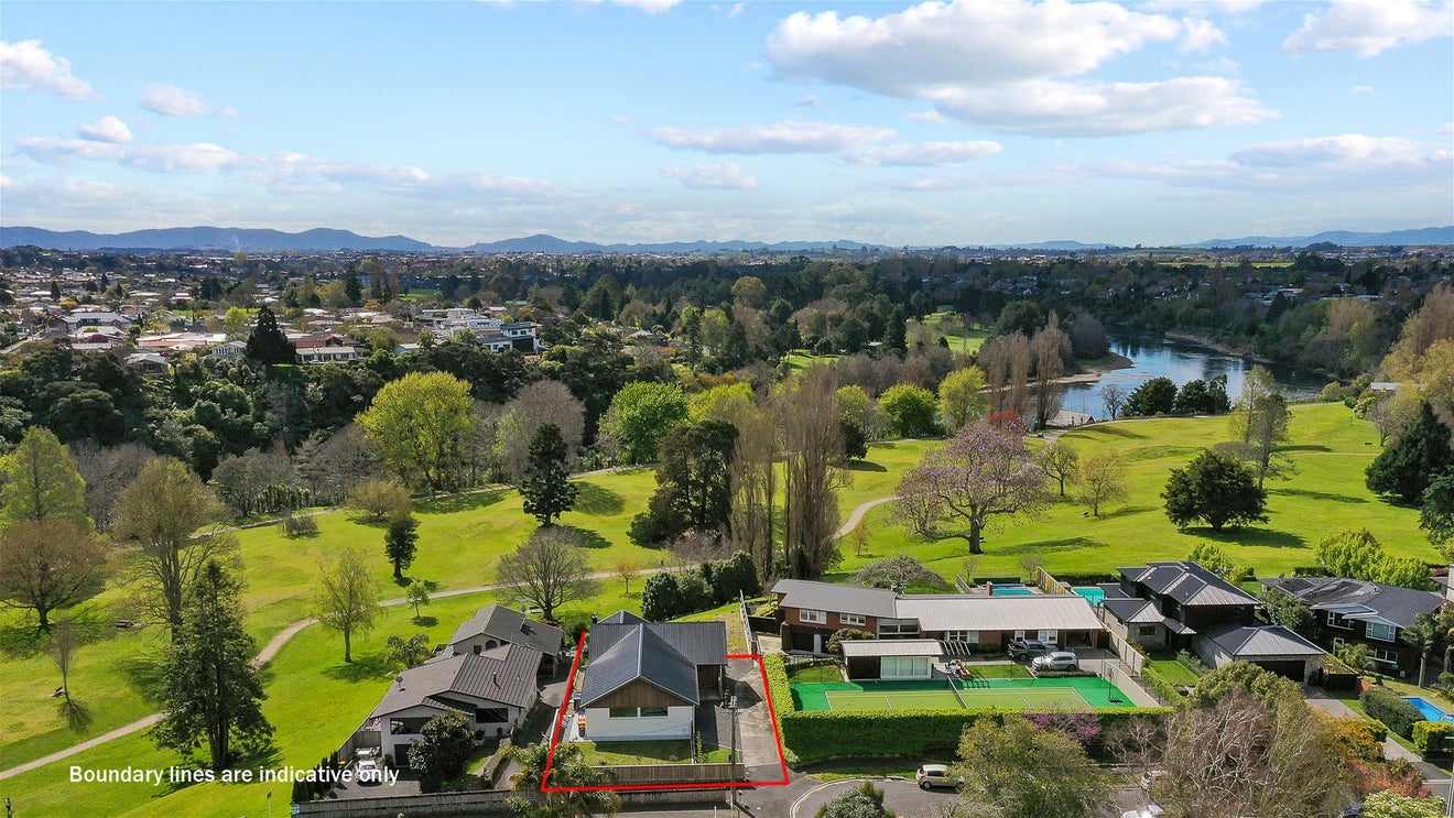 20 Arran Road, Chartwell, Hamilton - Carousel 1