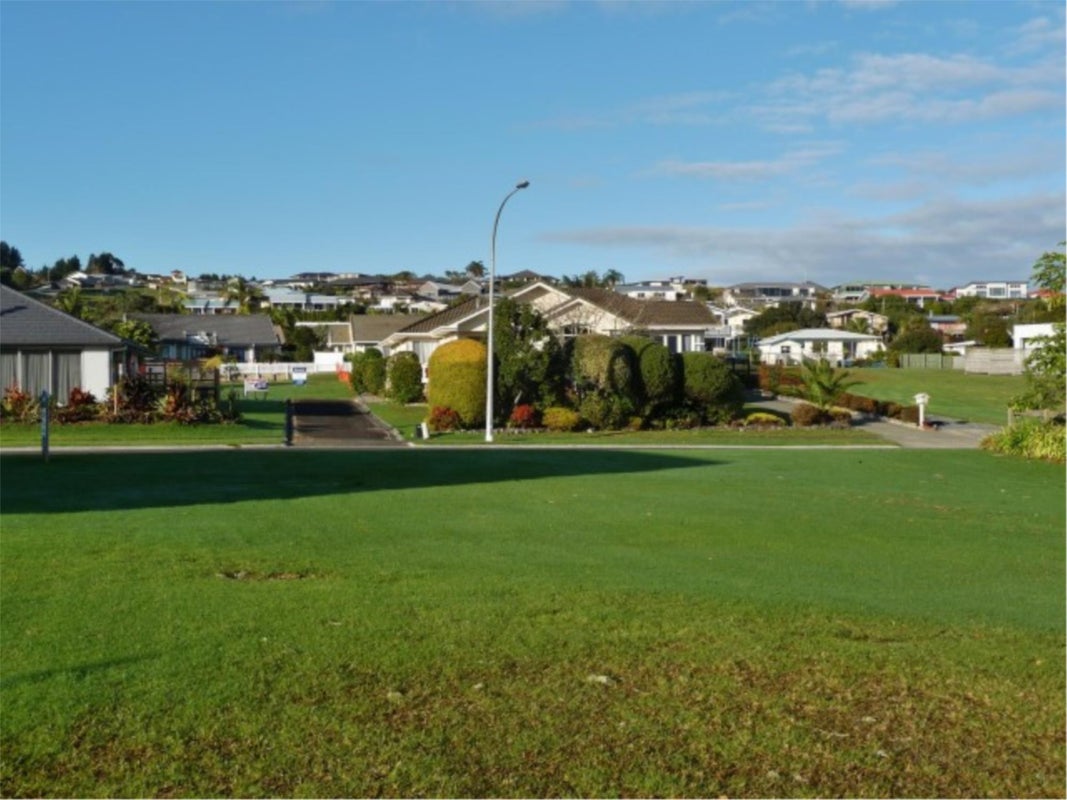 46 Bayside Drive, Coopers Beach, Coopers Beach - Carousel 2