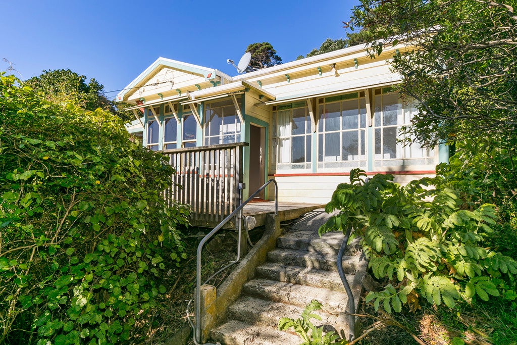 71 Cecil Road, Wadestown, Wellington - Carousel 1