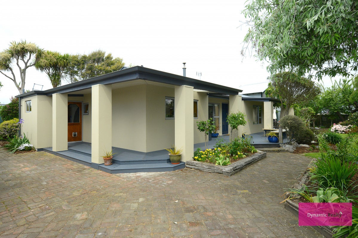 8 Kohuhu Lane, Burwood, Christchurch - Carousel 1