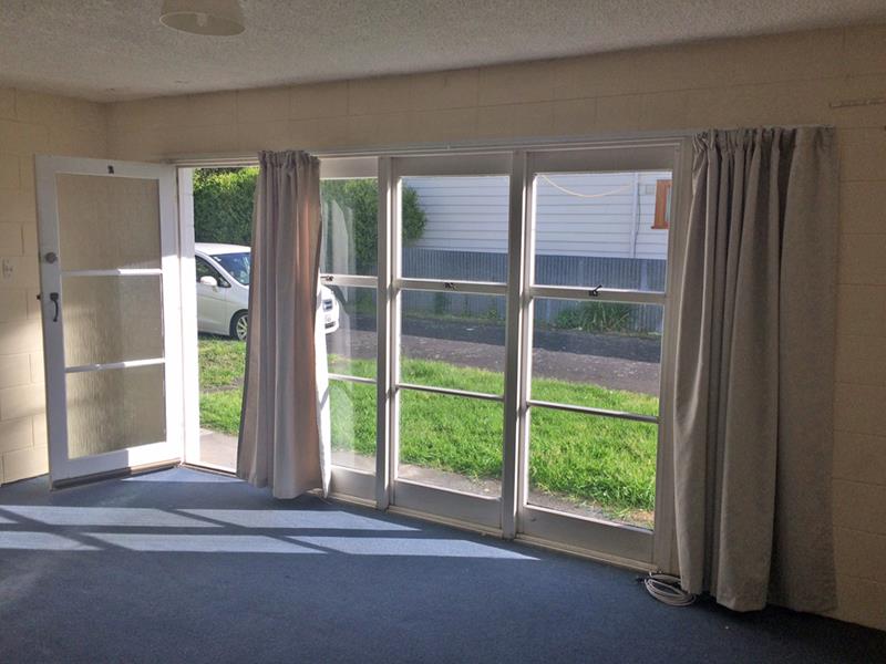 2/9 Armadale Road, Remuera, Auckland - Carousel 2