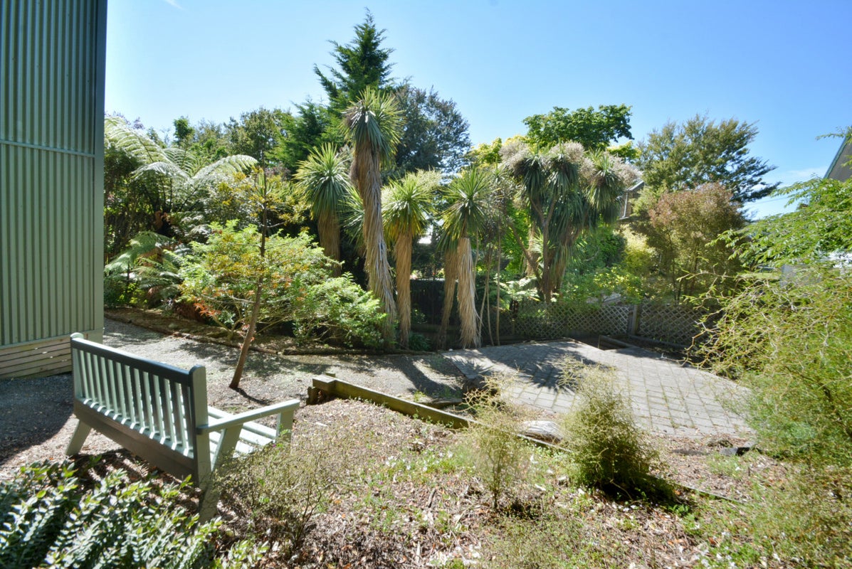 37A Middleton Road, Kew, Dunedin - Carousel 24