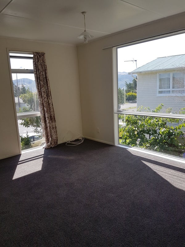 121 Jamaica Drive, Grenada North, Wellington - Carousel 1