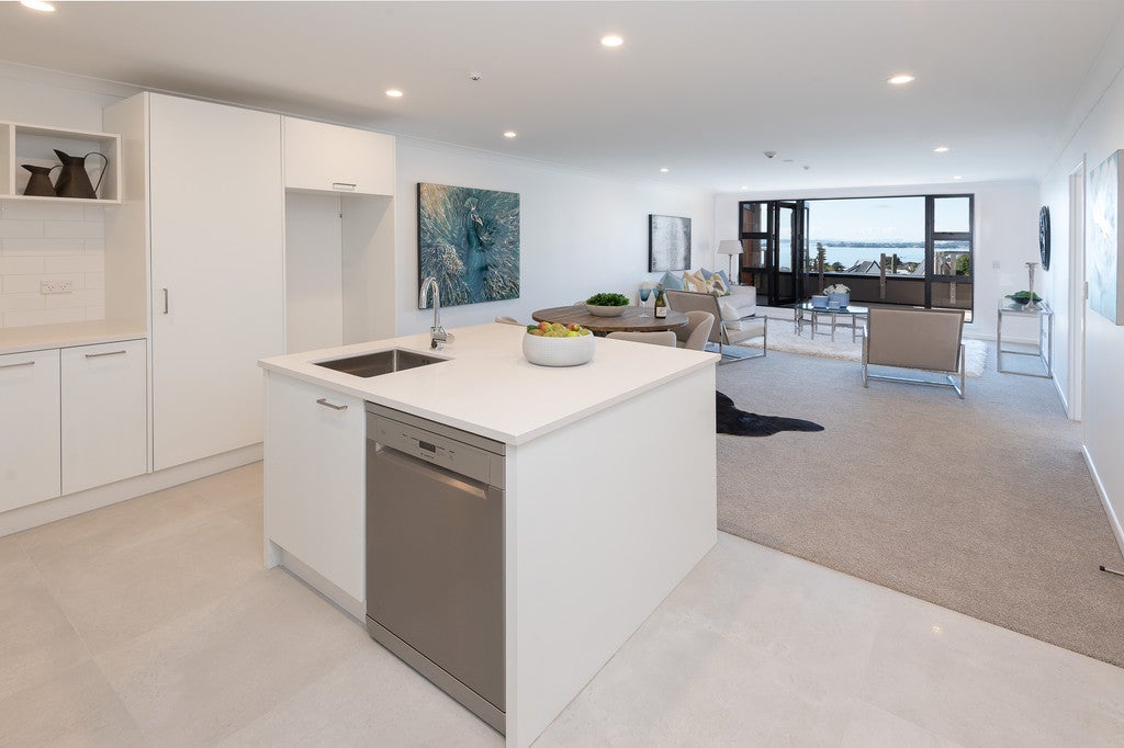 1D/12 Selwyn Road, Howick, Auckland - Carousel 1