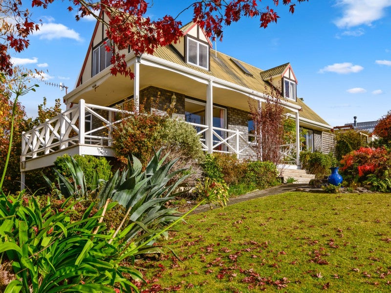 18 Raniera Place, Springfield, Rotorua - Carousel 1