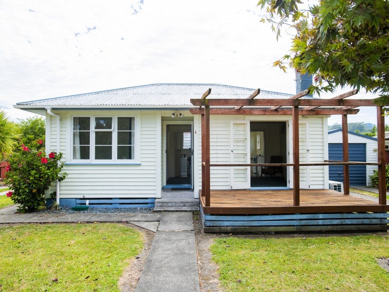 9 Leon Street, Riverdale, Gisborne - Carousel 24