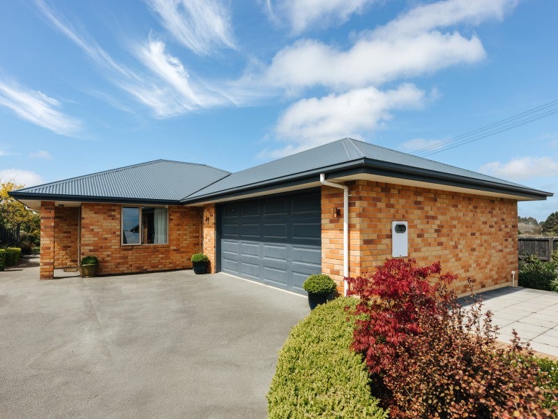 12 Baker Street, Weston, Oamaru - Carousel 1