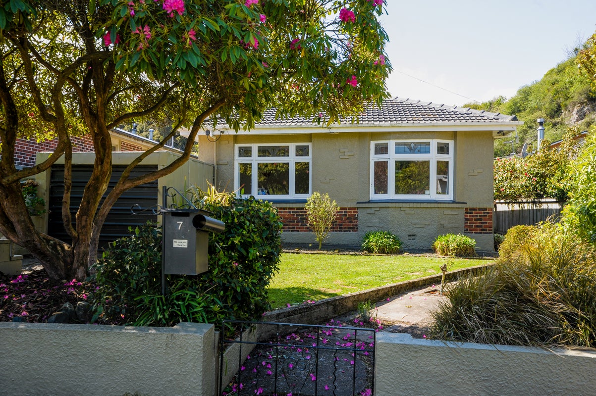 7 Harden Street, Woodhaugh, Dunedin - Carousel 1