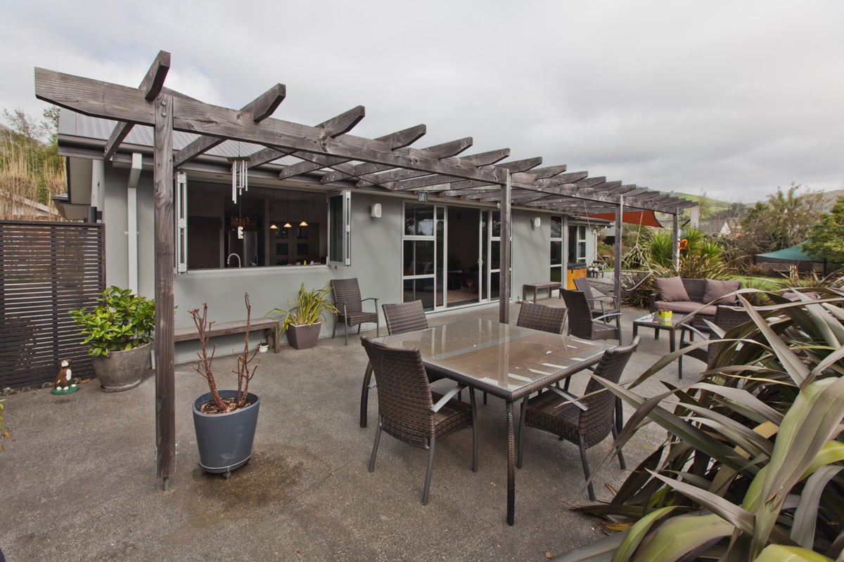 121A Bridle Path Road, Heathcote Valley, Christchurch - Carousel 1