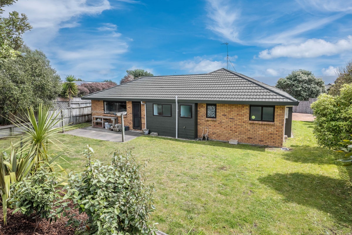 16 Kotuku Drive, Paraparaumu Beach, Paraparaumu - Carousel 18