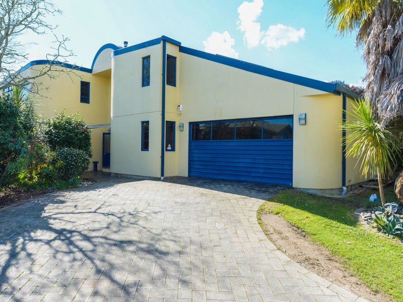 7 Cadman Court, Rototuna, Hamilton - Carousel 1