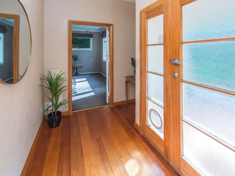 16 Dickson Crescent, Saint Johns Hill, Whanganui - Carousel 2