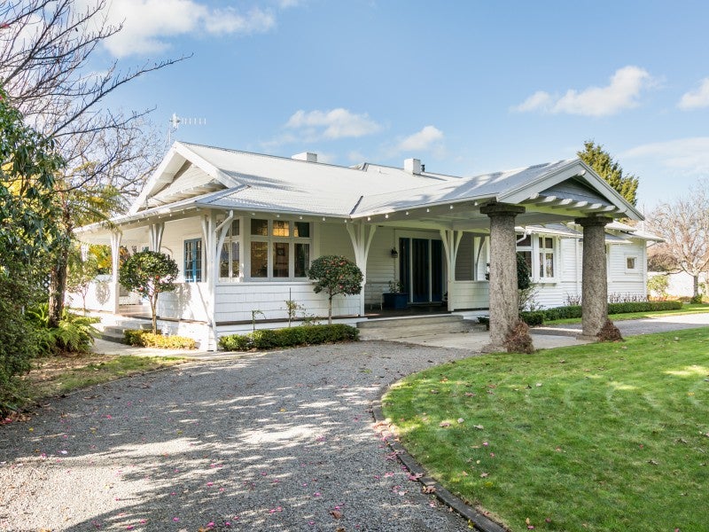 114 Frederick Street East, Mayfair, Hastings - Carousel 2