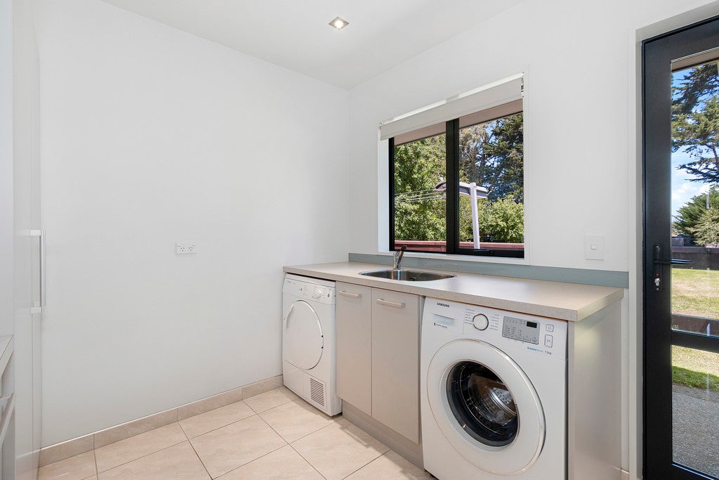 127 Halswell Junction Road, Halswell, Christchurch - Carousel 15