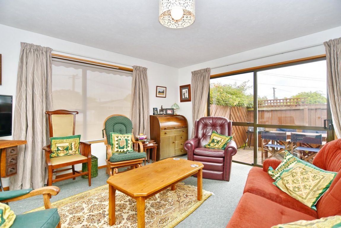 2/136 Harris Crescent, Papanui, Christchurch - Carousel 2