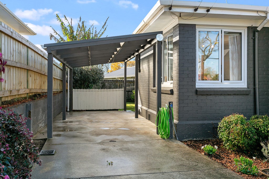12 Southey Street, Leamington, Cambridge - Carousel 19