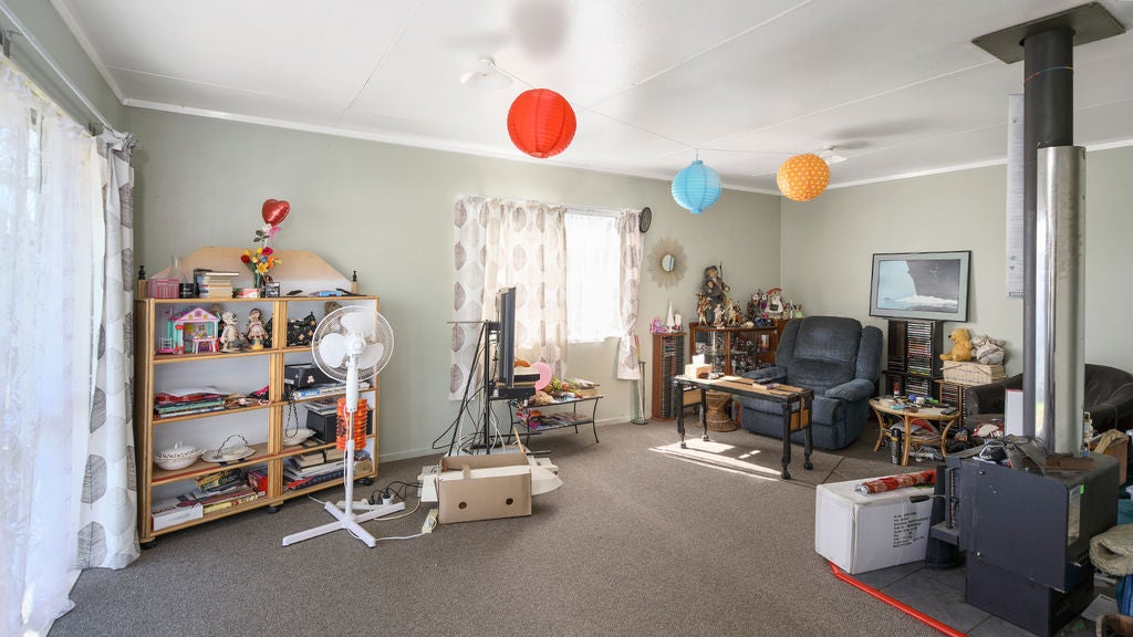13 Harold Crescent, Fordlands, Rotorua - Carousel 2