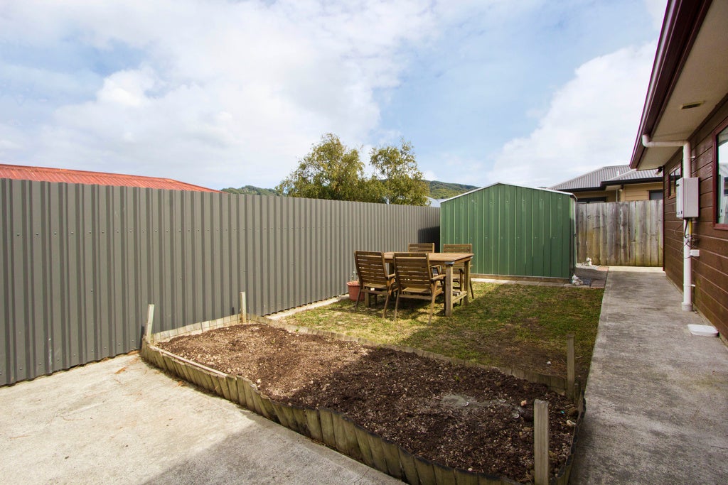 48 The Strand, Wainuiomata, Lower Hutt - Carousel 20