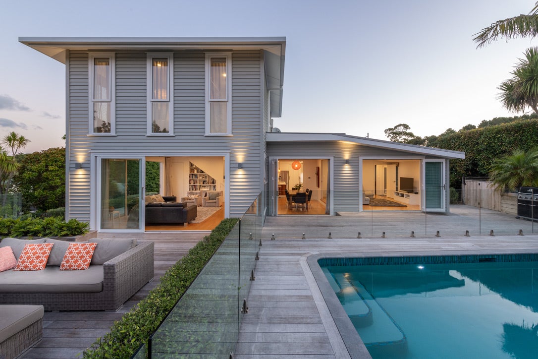 40 Channel View Road, Campbells Bay, Auckland - Carousel 1
