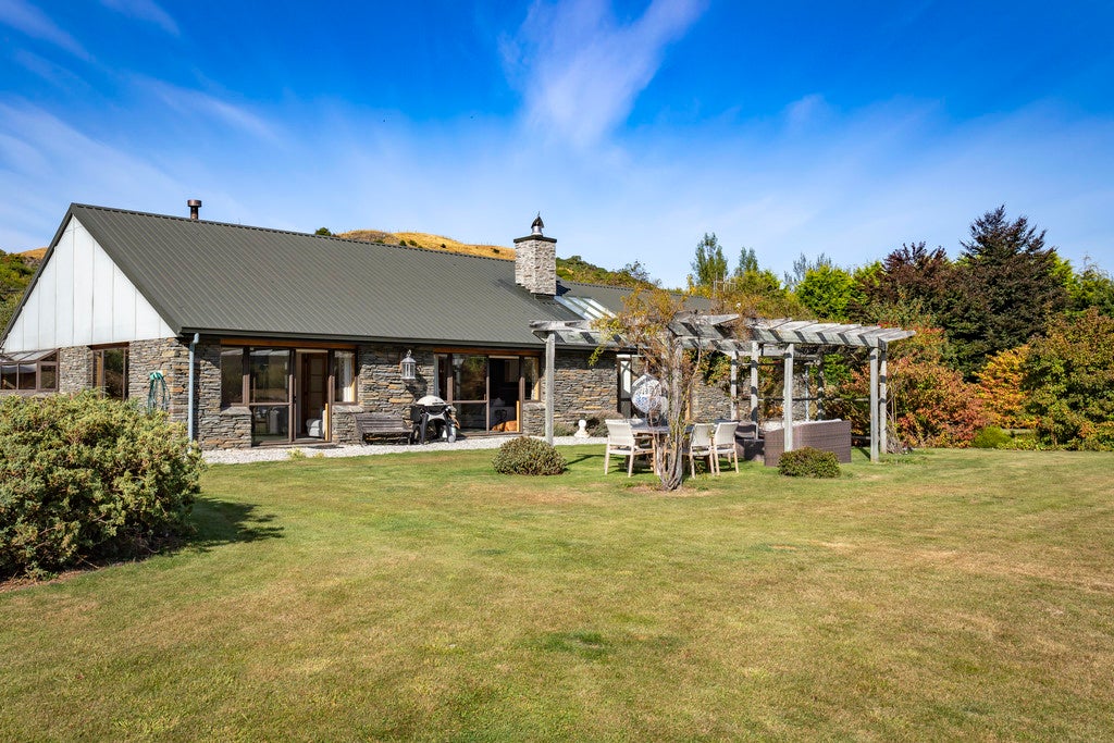 790 Malaghans Road, Speargrass Flat, Queenstown - Carousel 2