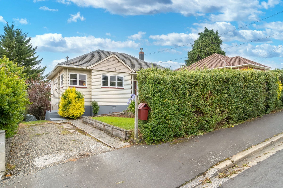 6 Holyrood Avenue, Wakari, Dunedin - Carousel 20